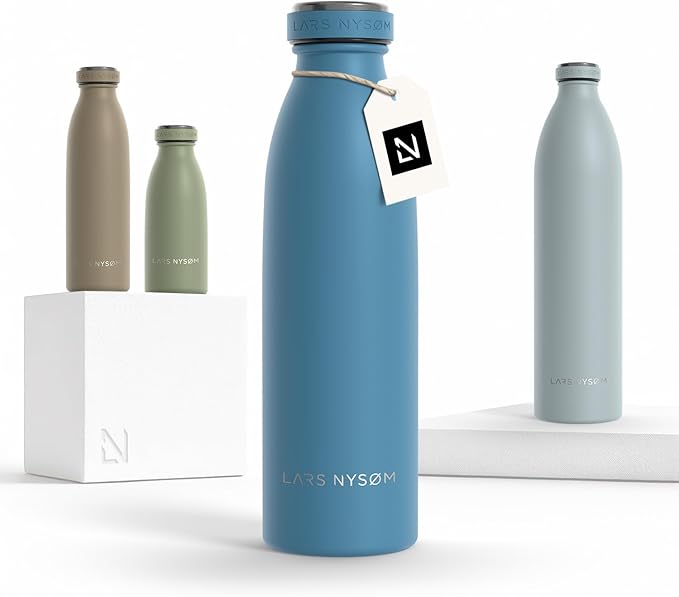 LARS NYSØM Stainless Steel Insulated Water Bottle 12oz 17oz 25oz 34oz 51oz | Insulated Thermo Flask for Hot and Cold Beverages | Leakproof Drinking Bottle (Calypso Blue, 17oz)