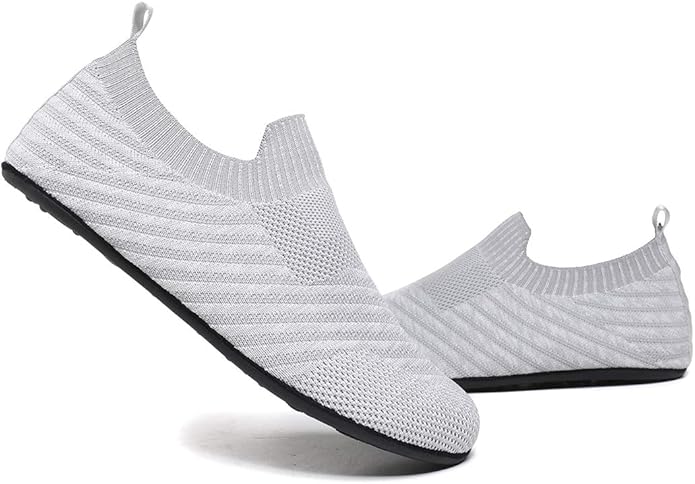 QZKDM Lightweight Slip on Grip Indoor House Slippers Barefoot Non Slip Home Exercise Yoga Shoes for Men Women