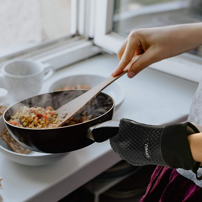 Kitchen Oven Gloves - Dual-Layer Heat Resistant Grilling Gloves, Silicone Oven Mitts with 5 Fingers, Waterproof Non-Slip Pot Holder for Barbecue, Cooking, Baking (Small, Black Long)