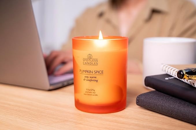 Pumpkin Spice Candle - 9.7 oz /275g Pumpkin Candle in Orange Frosted Glass Jar with Wooden Lid and Wooden Crackling Wick in Luxurious Gift Box - Cosy, Warm and Comforting