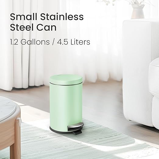 Cesun 1.2 Gallons Small Green Trash Can, Bathroom Garbage Can with Lid and Foot Pedal, Mini Round Wastebasket for Bathroom, Bedroom, Office, 4.5 Liters / 1.2 Gallons, Green