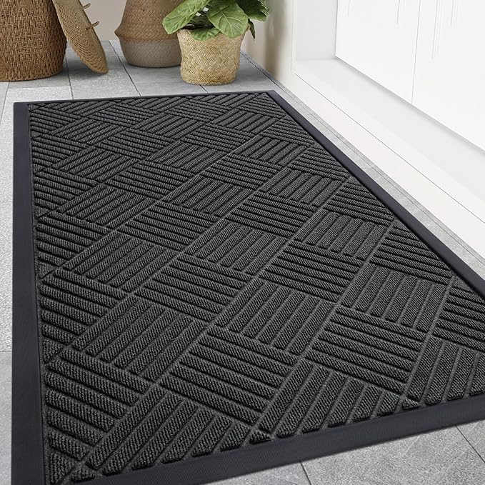 Smiry Front Door Mat Outside Entrance, Heavy Duty Outdoor Indoor Natural Rubber Doormat, Non Slip, Trap Dirt and Moisture, Easy Clean, Low Profile Patio Porch Entryway Mat, 71x47, Black