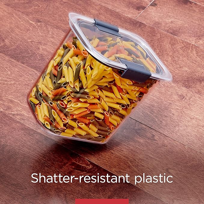 Rubbermaid Brilliance BPA-Free Food Storage Containers with Lids Airtight Kitchen and Pantry Organization Set Includes 3 Containers and Scoops Clear 16 cups