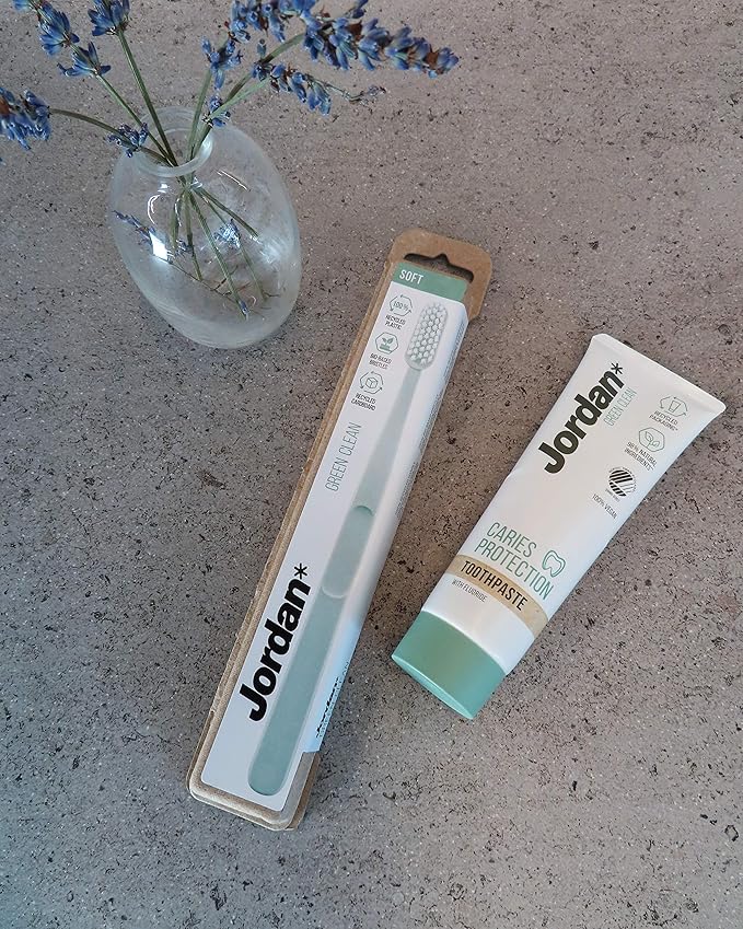 Jordan Green Clean Manual Toothbrush - Sustainable, Scandinavian Design, Soft Bristles, Mixed Colors, 4 Units